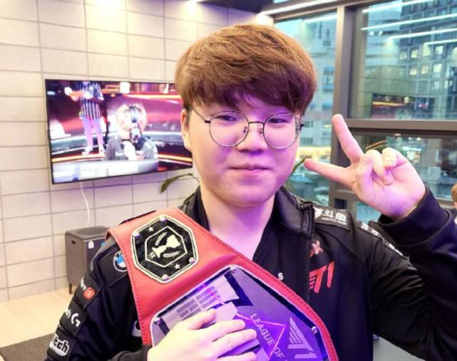 成小心翼翼 成小心翼翼