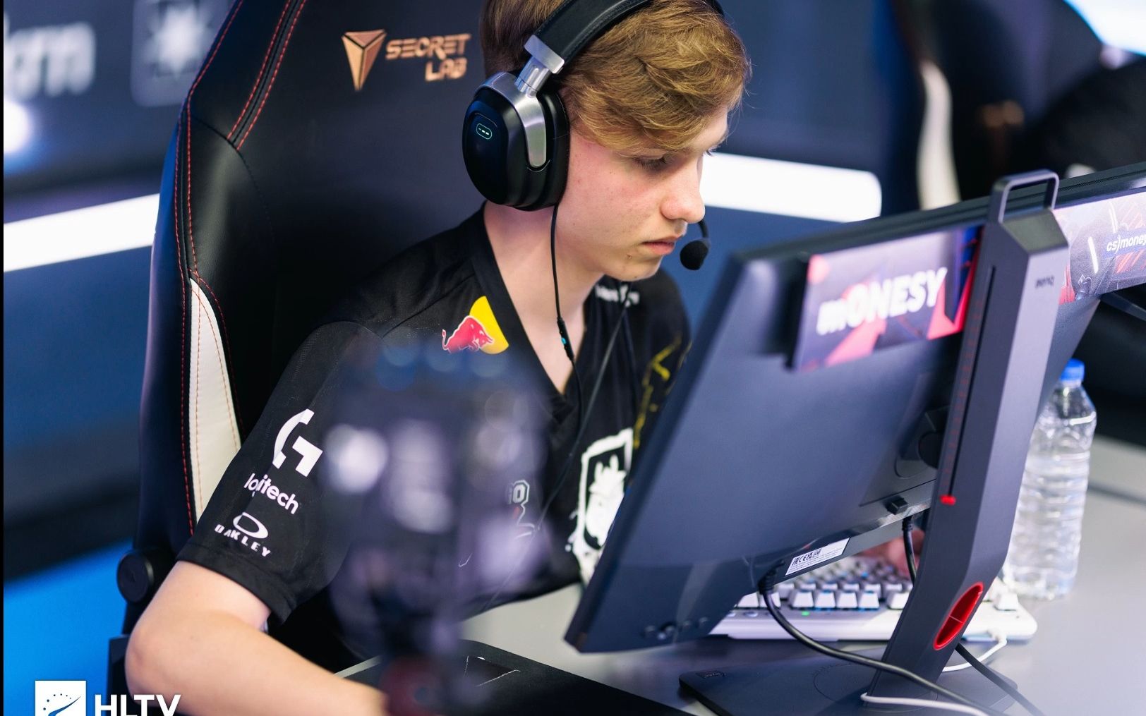 成为球队首 成为球队首